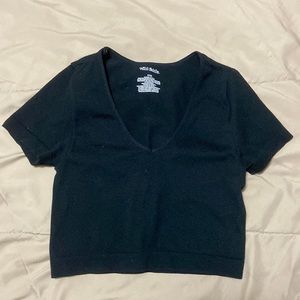 Women's Short Sleeve Fitted Seamless V-Neck Top